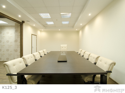 Классический  стол переговоров и заседаний руководителей компании
