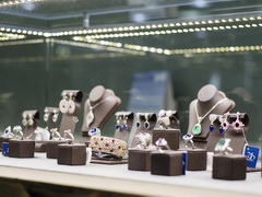 Освещение ювелирных изделий в бутике Izmestiev Diamonds