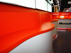 Оборудование для торговли в магазине Lenovo