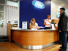 Мебель для автосалона «Ford»