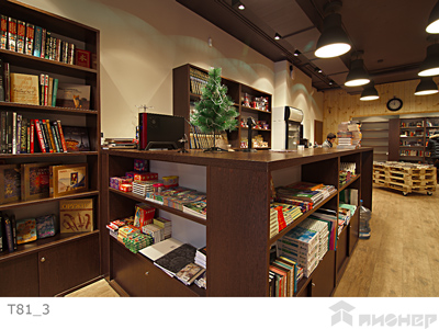 Торговая мебель для книжного магазина
