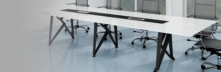 Дизайнерские столы от производителя офисной мебели ЗАО «Пионер»