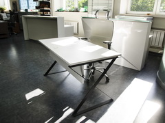 Стол с дизайнерскими опорами в стиле лофт от ЗАО «Пионер»