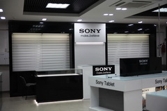 Оборудование фирменного магазина «Sony»