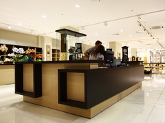 Торговая мебель для магазина «Шинуа»