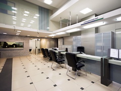 Операционный зал в банке в Нота-банке