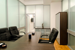 Мебель для кабинета руководителя, солидный офисный шкаф в наличии в Москве со скидкой