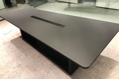 Трапецивидный стол переговоров, премиум дизайн офисного интерьера