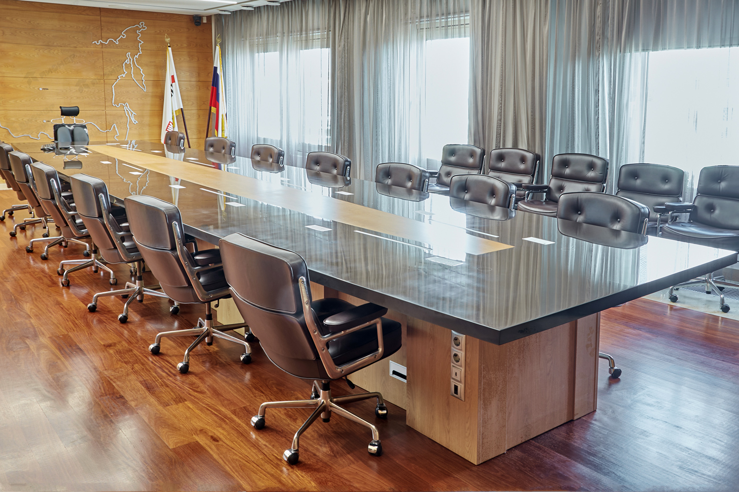 Стол для переговоров из искусственного камня для переговоров в конференц зал, дизайн и изготовление